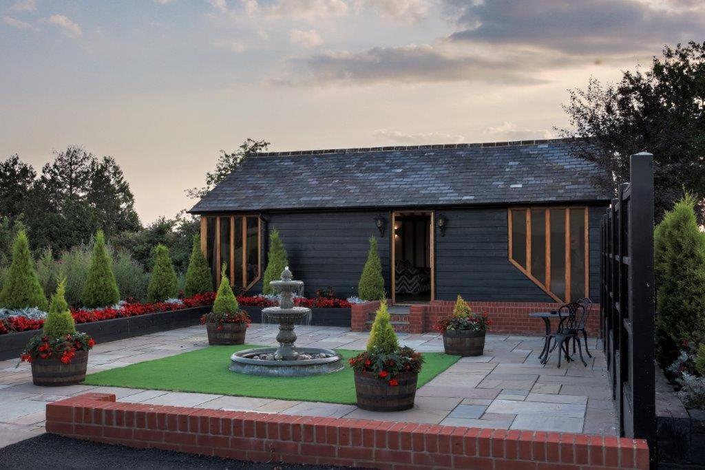 Crondon Park Bed & Breakfast Stock Exterior foto